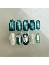 ソーネイル(Soo.nail)/12月定額ネイルアシメデザインB