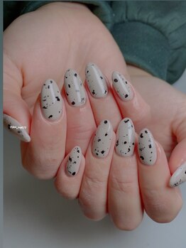 ネイルジニ(nail.Jini)/