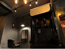 ラッドロッズ アイ(LADRODZ)の雰囲気（ウォーターサーバー設置ご自由にお飲みください。）