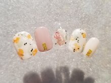 ネイルフロンティア 吉祥寺(NAIL FRONTIER)/春色小花柄ネイル8980円～