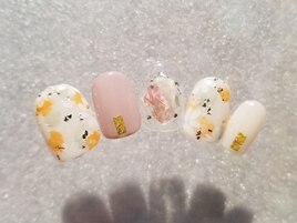 春色小花柄ネイル8980円～