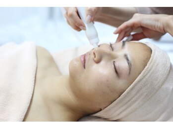 ベアトリーチェ 五反田(Beatrice)/施術2)毛穴ケア/フェイシャル