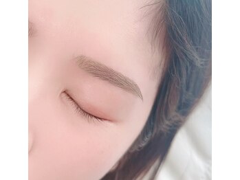 アイリー(Eyelie)/眉スタイリング