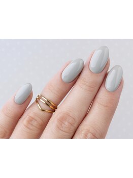 シンプル系（オフィス・日常）が得意