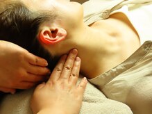 美魅ひより/首肩のリンパケアでコリも解消♪