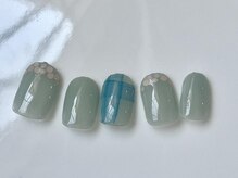 アイネイルズ 三宮店(I nails)/ くすみグリーンホロ