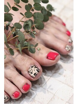 キダチ(Kidati)/アニマル柄フットネイル