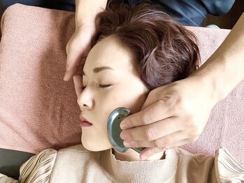 ウェルヴィー(Wellvie)/小顔矯正