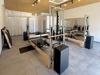 ザ ビー 松山店(THE B)