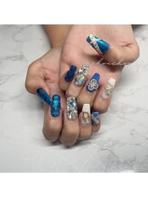 シュシュ(chouchou)/派手ネイル