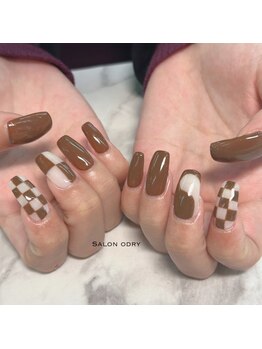 サロン オードリー 栄店/4本アート