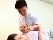 スマイルカイロプラクティック/慢性的なこりでお悩みの方へ…
