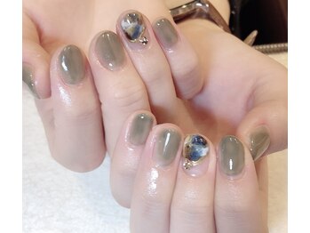 ジェイノヴァール(Jnovart)/