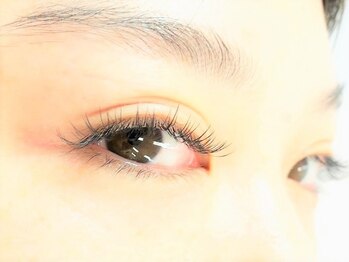 まつげラボ ビオラ 本川越店(Labo viola)/濃さを出すならフラット