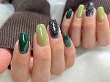 サロンドフォーエイチ(salon de 4H)/バイカラーにラメでアクセント☆