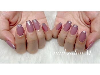 ネイルサロン M/ベースありフレンチ 6580円