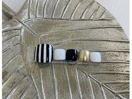 フットネイル　ボーダー　ミラー