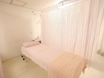 シェリー(CHERIE)の写真/《ワックス×光脱毛でツルツルキレイが叶う*》自分ではお手入れが難しいVIO脱毛はCHERIEにお任せ下さい♪