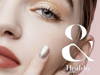 ルナブラン 新大阪センイシティー店(LUNA BLANC)の写真/【最新技術◆＆ヘルシー】根元から立ち上げ、自まつ毛を活かして美しく♪上品に盛りたい大人女性に