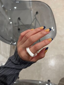 ムーイ 外苑前(mooi.)/shear color french II