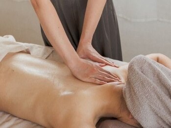 ネオ(NEO)/アロマオイルマッサージ☆