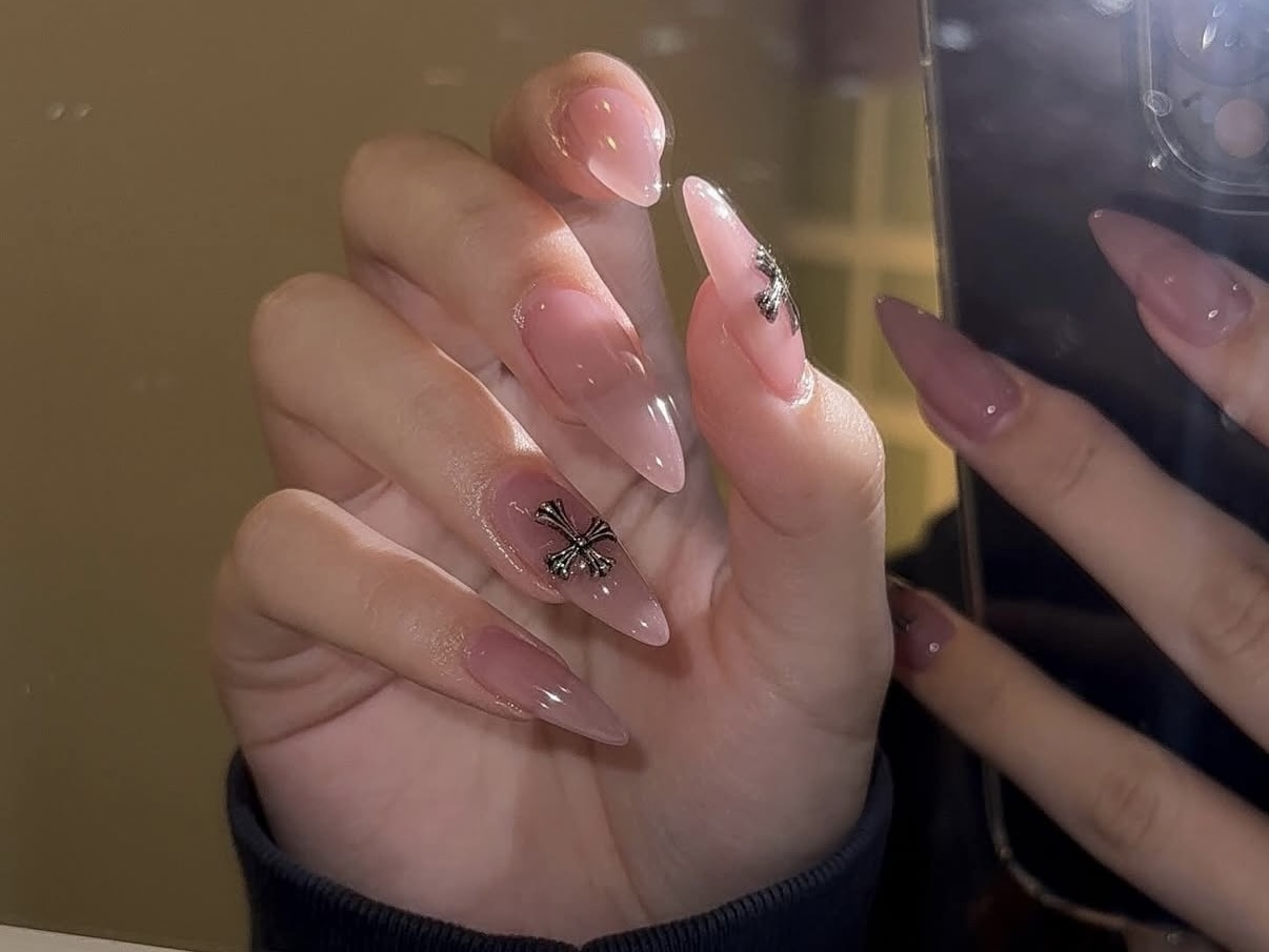 シンプル系（オフィス・日常）が得意