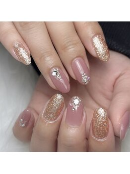 モモ(Momo)/春カラーネイル