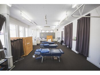 岡崎ハピネス鍼灸接骨院/院内
