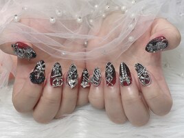 地雷系ネイル