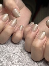 シンメ(SIMME)/ベージュ×メタルゴールド