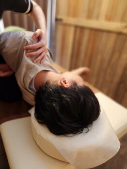 クマの冬眠 南川添店/施術風景