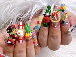 お正月ネイル　担当Azu