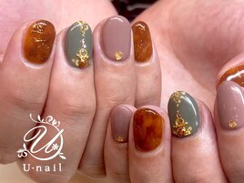 くすみカラー×べっ甲ネイル