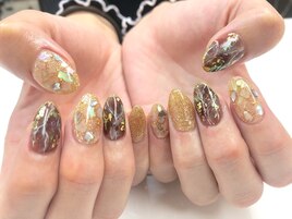 ブラウンニュアンス
