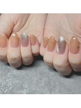 リブ(Lib)/シンプル/ラインアートネイル