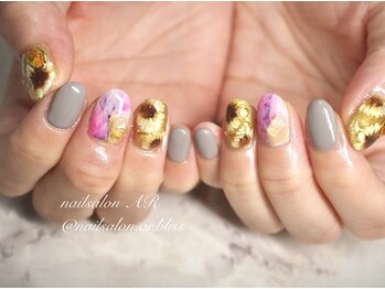 ネイルサロンアンドスクール エーアール(AR)/☆ひまわりネイル☆