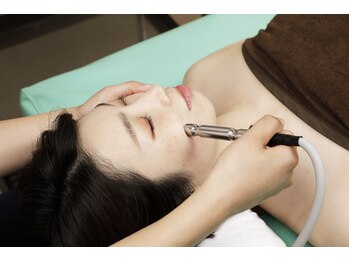 さくらリバース治療院 名東高針/フェイシャル筋膜リリース