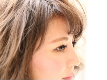 アイラッシュ.アイブロウCARINA西大寺南店【7月下旬 NEW OPEN（予定）】の写真/大和西大寺駅3分【ボリュームラッシュ上80束(約240本)オフ込】まつげの少ない方も感動のボリュームを実現!