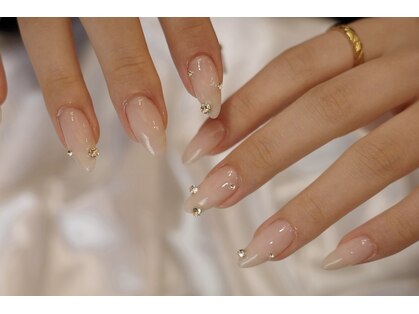 ネイルスタンド(NAIL STAND)の写真