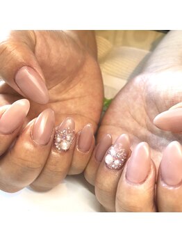 トータルサロン 白べぇーっ プラス/マットコート×ビジュー