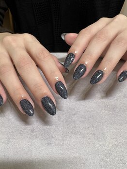 スティラ サポ ネイルアンドアイラッシュ(Stilla SAPO Nail&Eyelash)/フラッシュネイル¥6600／Rie