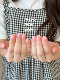 ちゅるんチークネイル