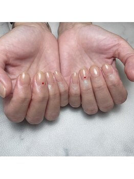 個性派ネイル/ベージュネイル