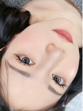 モルン(moln)/【束感まつ毛】エクステ80本