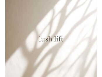 ラリュール(L'Allure)/