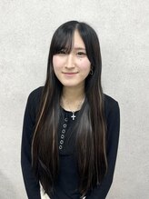 トゥルーネイル アンド アイ カレッタ汐留店(TRU) MOMO