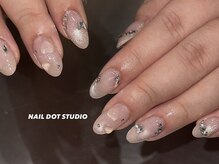 ネイルドットスタジオ 堺筋本町(NAIL DOT STUDIO)/ワンホン風デザイン