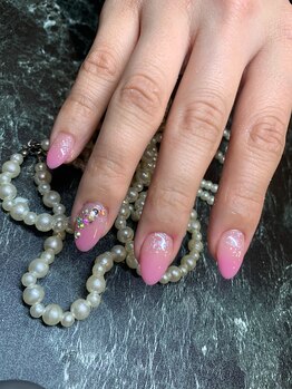 グリッターネイル(GLITTER NAILS)/