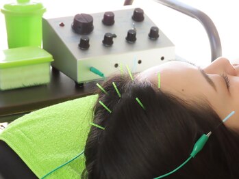 エンタ治療院/施術風景