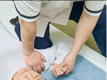 ともカイロプラクティック/